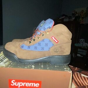 Supreme timberlands